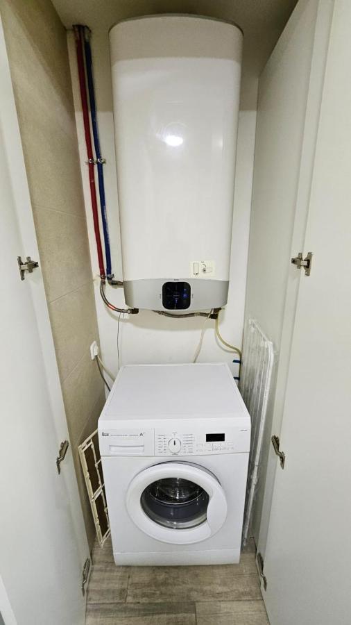 Luminoso Apartamento 6 Personas Pueblo Nuevo Madrid Luaran gambar