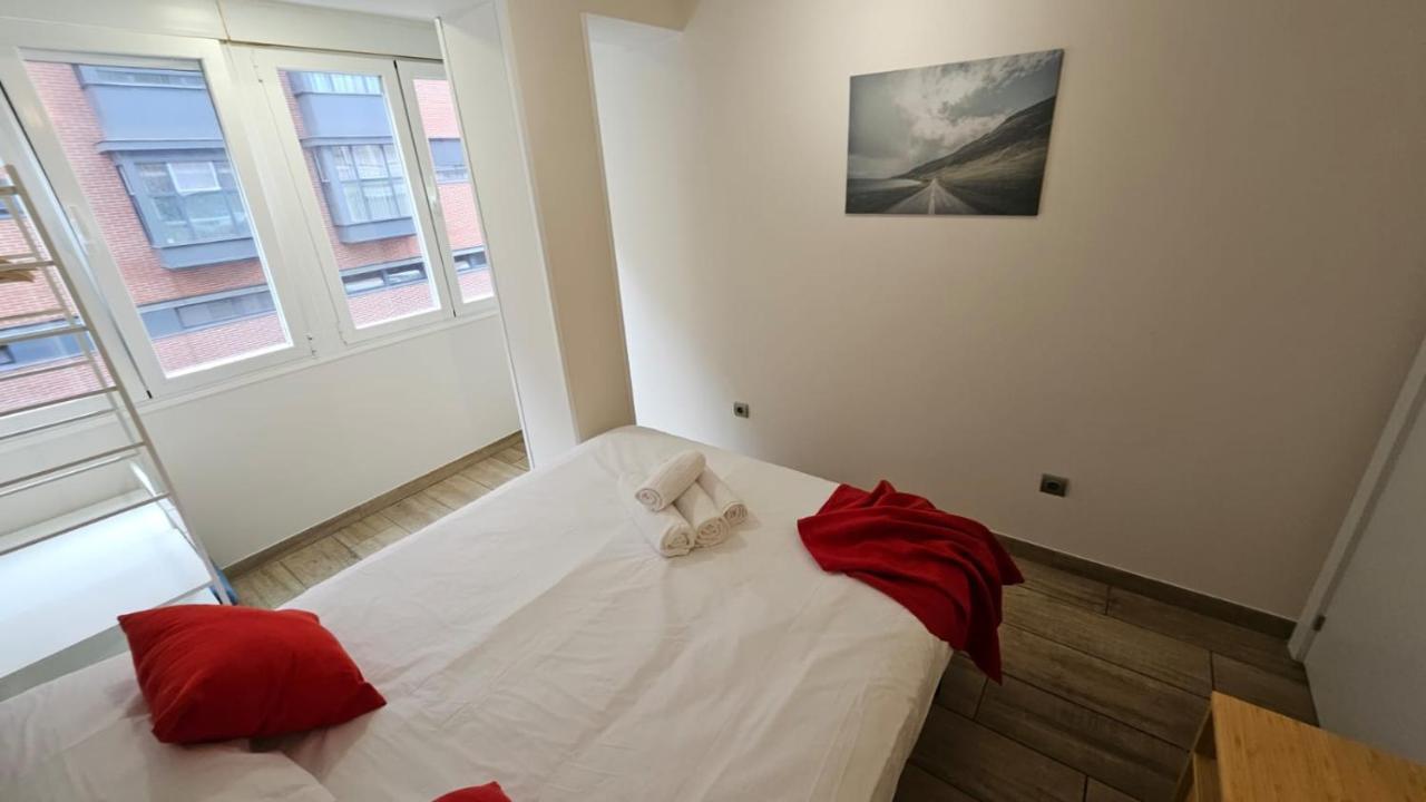Luminoso Apartamento 6 Personas Pueblo Nuevo Madrid Luaran gambar